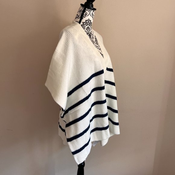 Ann Taylor LOFT -Women's Striped Knit Wrap - Whisper White & Navy - Size M/L - Picture 6 of 8